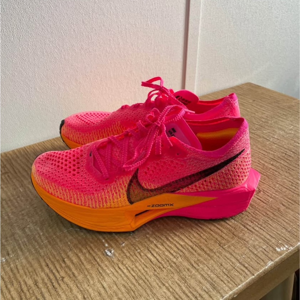 Nike Women's Pink and Orange Running Shoes